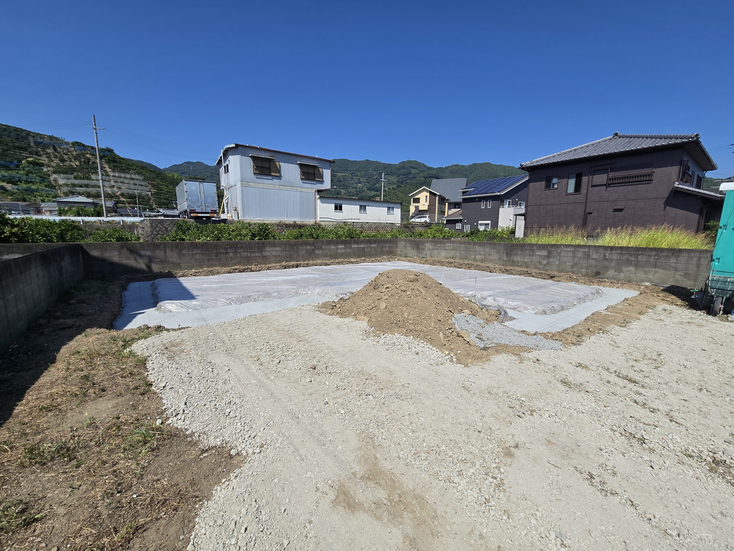 基礎着工